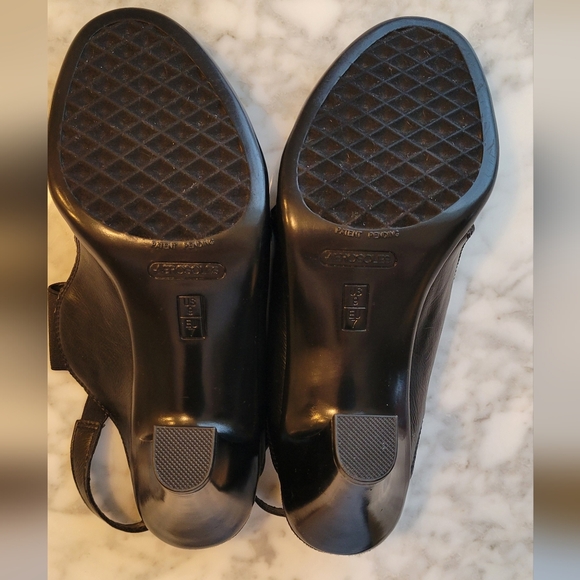 Aersoles Heelrest black heels NWOT - Picture 7 of 9